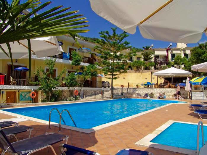 Bella Vista Hotel And Apartments Parga Exterior photo