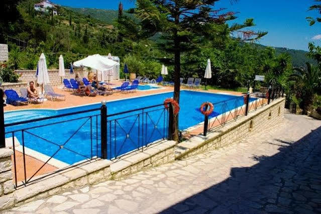 Bella Vista Hotel And Apartments Parga Exterior photo